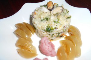 Orez cu legume și fructe de mare