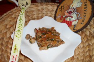 Tocanita cu ciuperci champignon