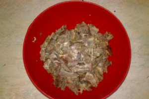 Tocanita de tap cu garnitura de quinoa