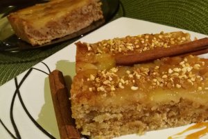 Tarta cu mere si caramel de post