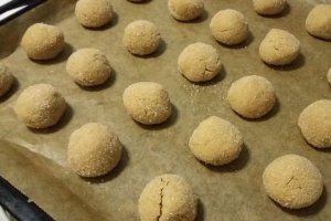 Fursecuri crocante cu unt de arahide
