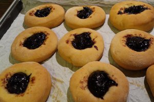 Gogosi glazurate de post, la cuptor