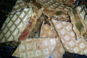 Napolitane cu caramel, rahat si nuci