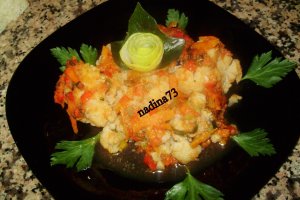 Conopida cu sos de tomate