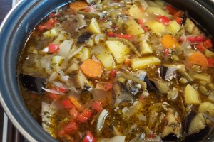 Ghiveci de legume, reteta simpla si sanatoasa pentru o masa echilibrata