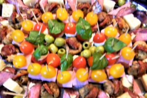 Aperitive platou cu gustari