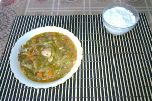 Mancare de fasole verde si tartite de curcan