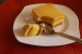 Prajitura cu banane, crema de vanilie si  gem de capsuni-4