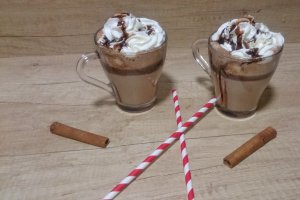 Ciocolata calda cu Finetti