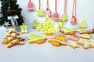 Turta dulce decorata cu royal icing