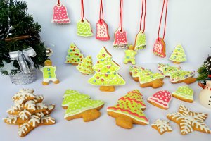 Turta dulce decorata cu royal icing