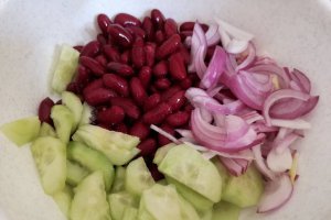 Salata de fasole rosie cu maioneza