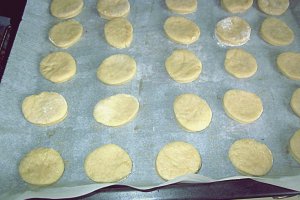 Islere cu crema de nuca