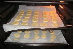 Islere cu crema de nuca