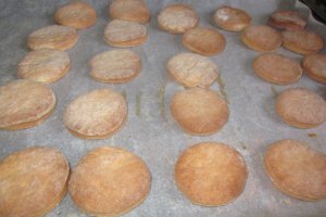 Islere cu crema de nuca