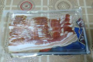 Tarte cu zacusca de ciuperci si bacon