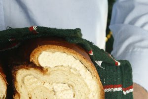 O noua surpriza & Placinte de tara cu mere, branza, nuca si varza