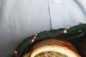 O noua surpriza & Placinte de tara cu mere, branza, nuca si varza