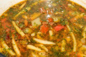 Ciorba de fasole verde si fasole boabe