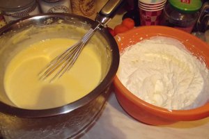 Deliciu cu nuca si visine