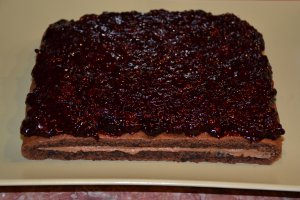Prajitura cu mure, ciocolata si crema mascarpone