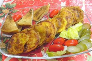 Parizer din piept de curcan in ou