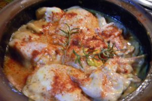 Iepure la cuptor cu salata de valeriana