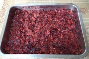 Omleta la cuptor cu sfecla, seminte de in si fulgi de ovaz