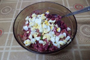 Salata de peste, arahide si kiwi a la Diana