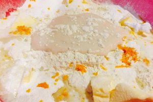 Gogosi cu crema de vanilie