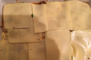 Musaca de cartofi cu carne si cascaval