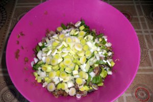 Salata de linte verde, macrou afumat si pak choi