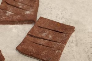 Crostoli cu cacao si nutella