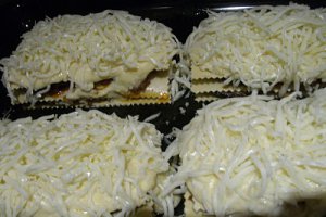 Lasagna cu vanata si carne de vita