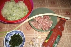 Musaca de dovlecei cu sos de lecio si ceapa