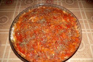 Musaca de dovlecei cu sos de lecio si ceapa