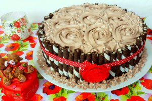 Tort cu ciocolata, nuci si banane - reteta cu nr. 400