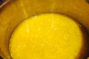 Placinta cu iaurt grecesc si portocale