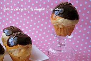 Gogosi/briose cu crema de vanilie si ciocolata