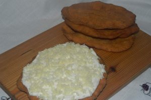 Langosi unguresti
