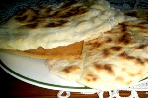 Naans cu carne tocata - Keema naans