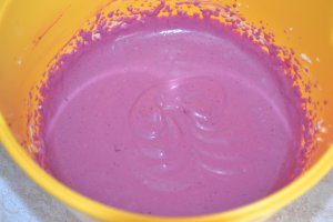 Tort cu crema de lamaie si mure