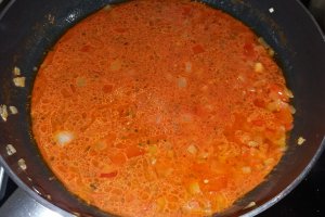 Spaghete arrabiata