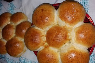 Paine pufoasa de casa