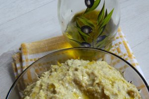 Salata de vinete cu fulgi de mei
