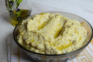 Salata de vinete cu fulgi de mei