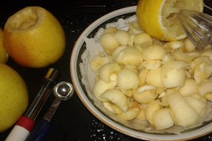 Mere in foietaj