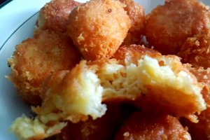 Crochete cu branza Edam
