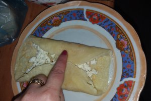 Clatite cu branza si oregano