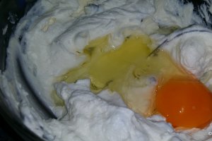 Clatite cu branza la cuptor - Blynai